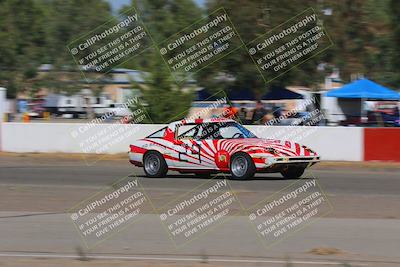 media/Oct-02-2022-24 Hours of Lemons (Sun) [[cb81b089e1]]/1020am (Front Straight)/